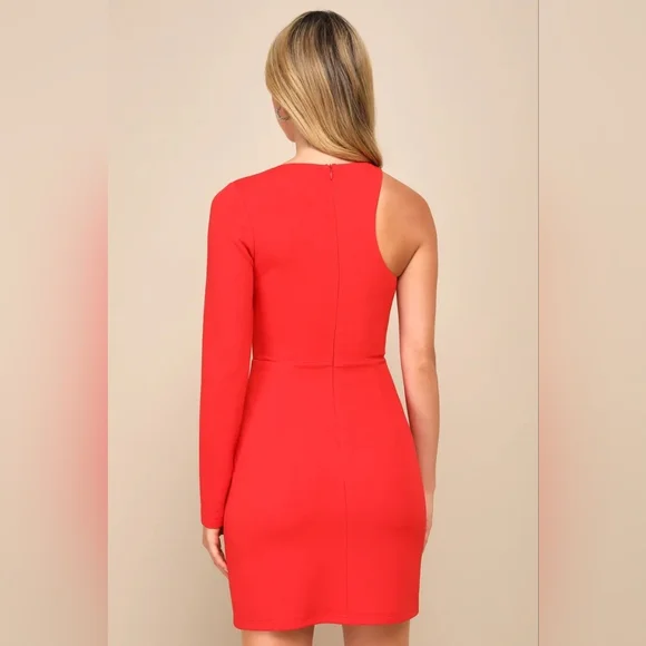 red asymmetrical bodycon dress Lita | RED Twisted Asymmetric Maxi Dress main image 1